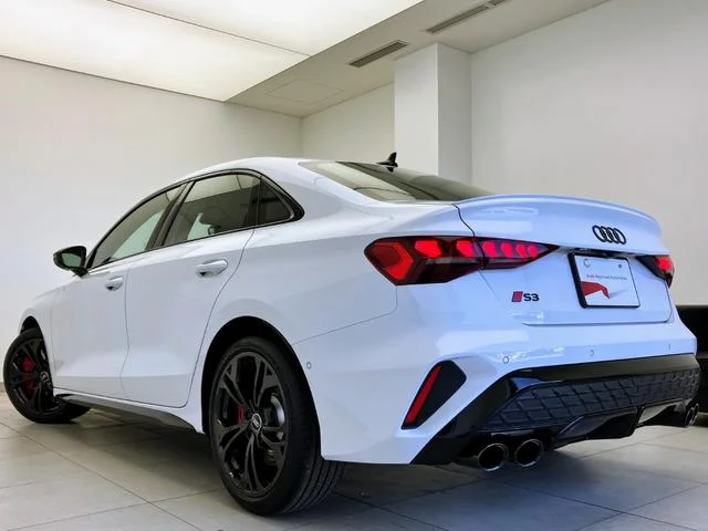 Audi S3 SEDAN — фото 4