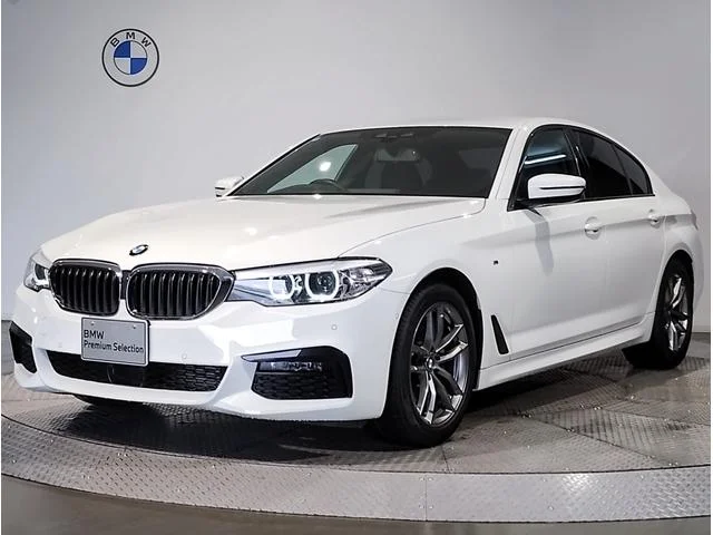 BMW 5-Series — фото 1