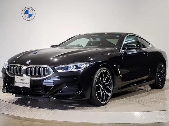 BMW 8-Series — фото 1