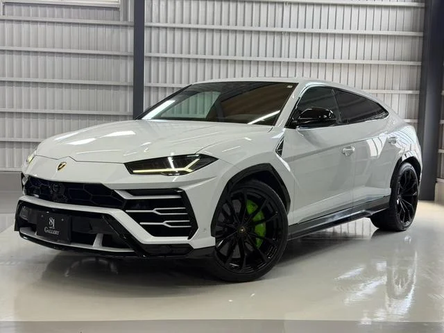Lamborghini URUS — фото 1