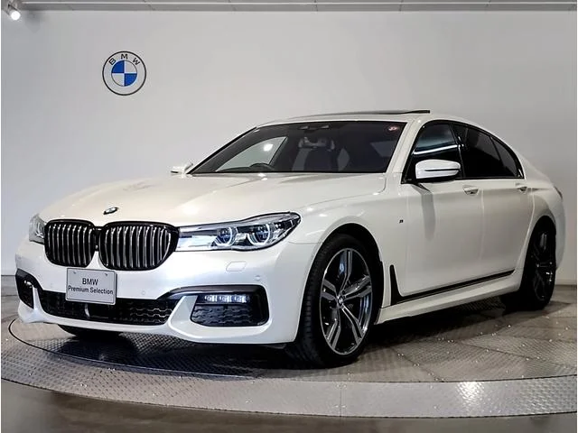 BMW 7-Series — фото 1