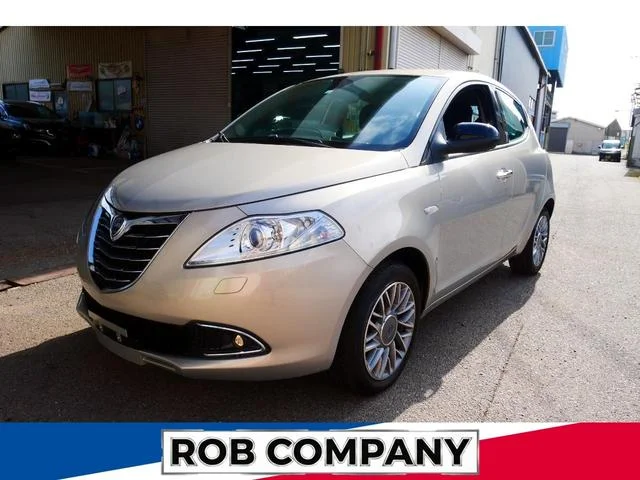 LANCIA YPSILON — фото 1