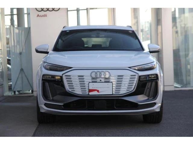 Audi Q6 E-TRON — фото 2