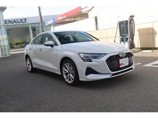 Audi A3 SEDAN — фото 6