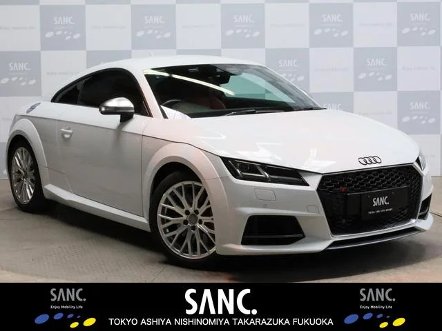 Audi TTS COUPE — фото 1