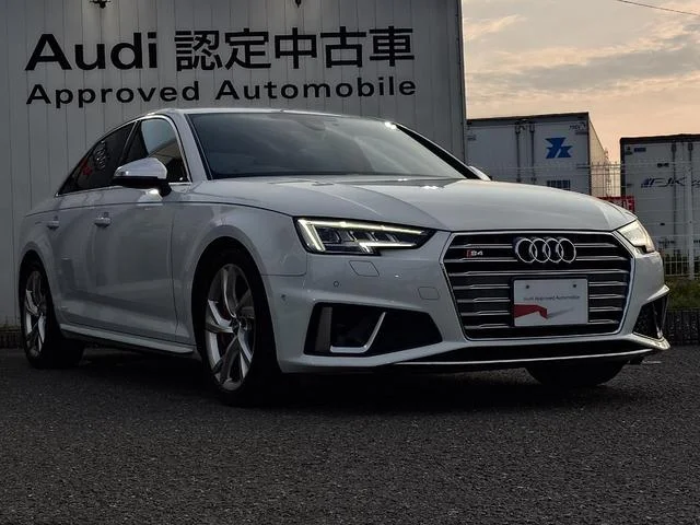 Audi S4 — фото 6