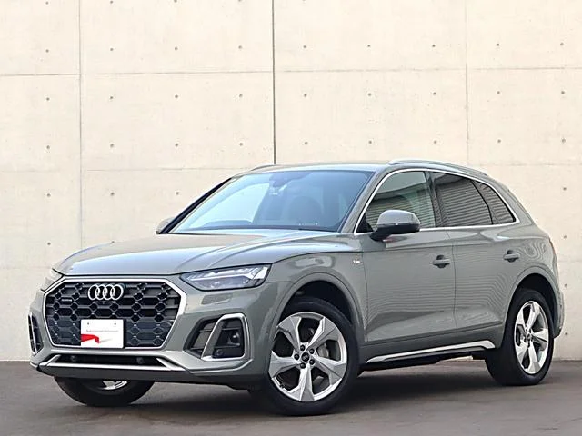 Audi Q5 — фото 1