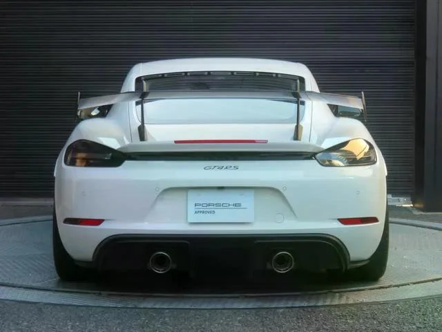 Porsche 718 CAYMAN — фото 4