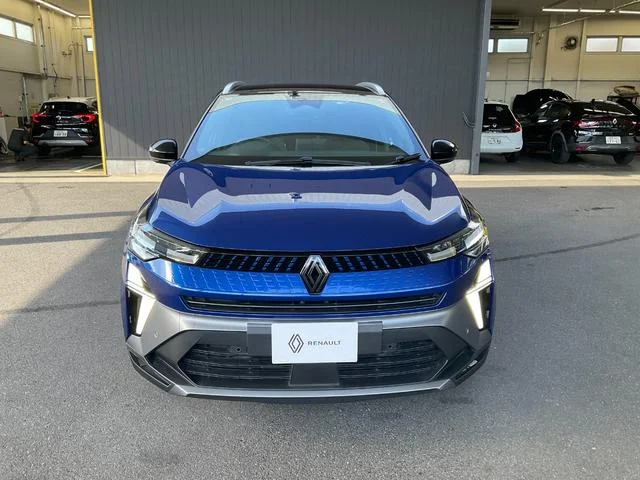 Renault CAPTUR — фото 2
