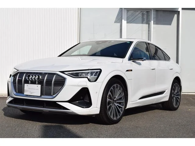 Audi E-TRON SPORTBACK — фото 2