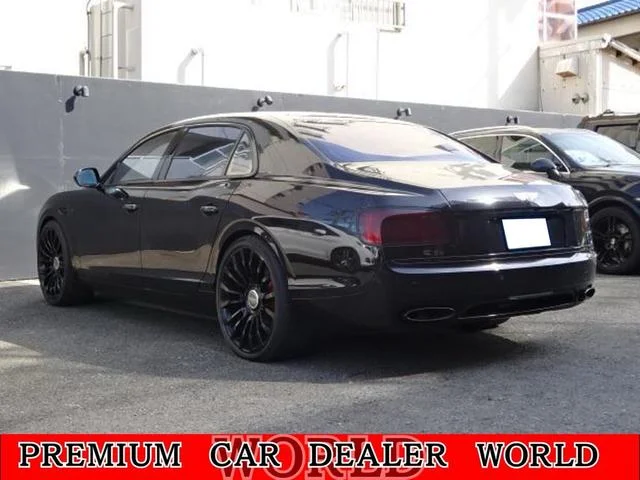 Bentley FLYING SPUR — фото 4