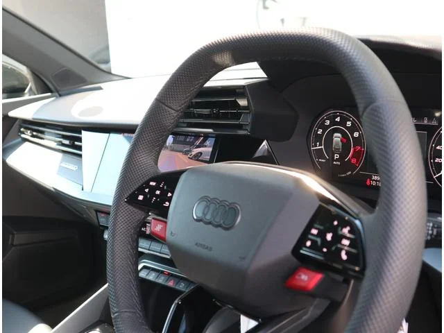 Audi RS3 SPORTBACK — фото 4