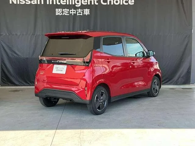 Nissan SAKURA — фото 2