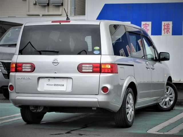 Nissan LAFESTA — фото 2
