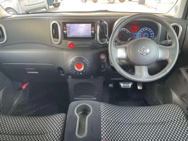 Nissan CUBE — фото 4