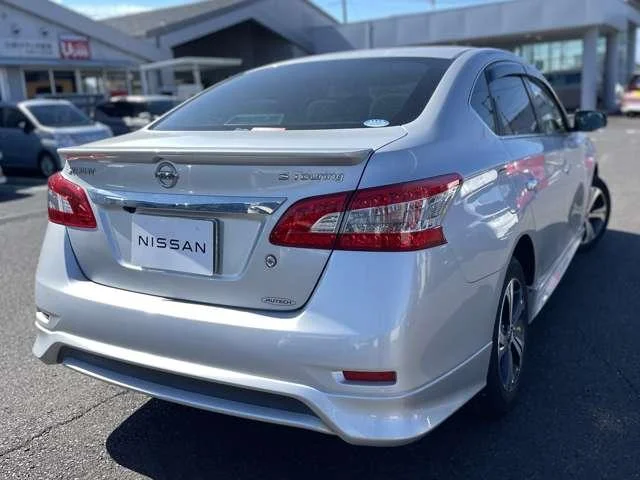 Nissan SYLPHY — фото 2