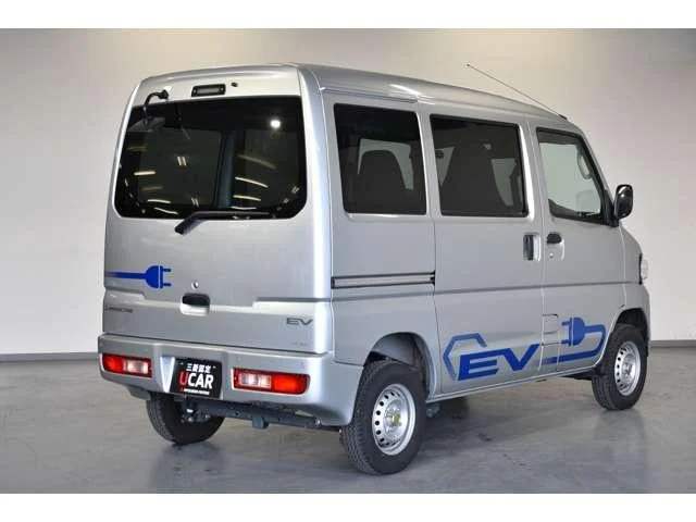 Mitsubishi MINICAB EV — фото 2