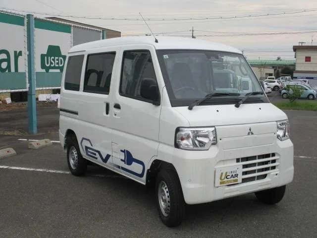 Mitsubishi MINICAB EV — фото 4
