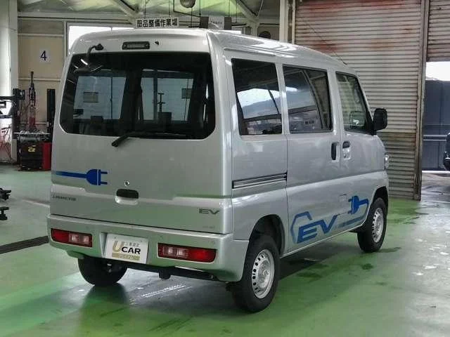 Mitsubishi MINICAB EV — фото 2