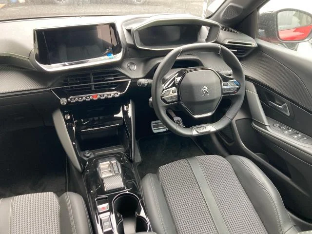Peugeot E-208 — фото 3