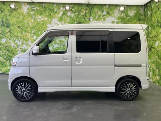 Daihatsu ATRAI WAGON — фото 2