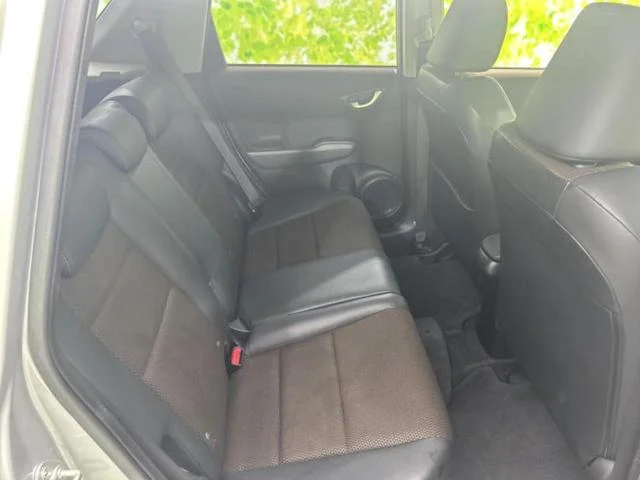 Honda FIT SHUTTLE — фото 1