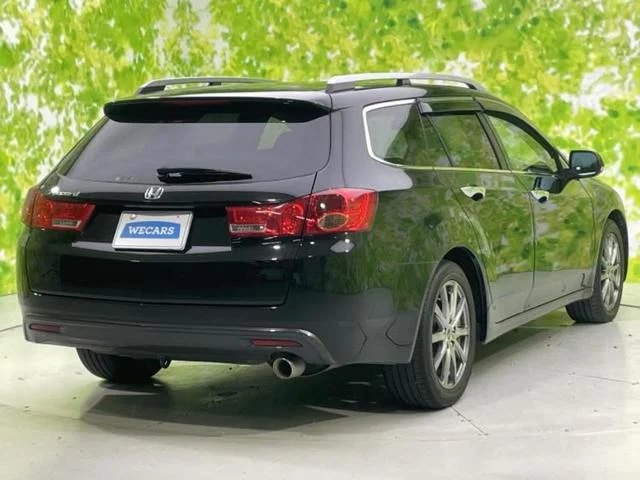 Honda ACCORD TOURER — фото 3