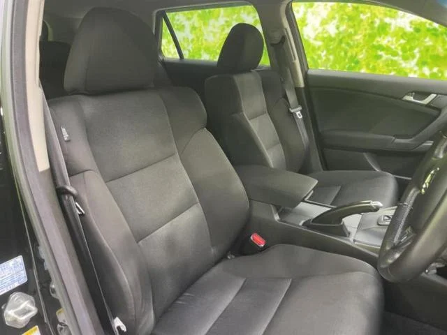 Honda ACCORD TOURER — фото 4