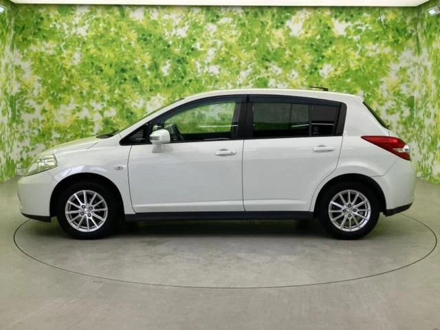 Nissan TIIDA — фото 2