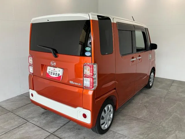 Daihatsu WAKE — фото 3