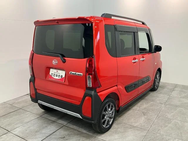 Daihatsu TANTO — фото 3
