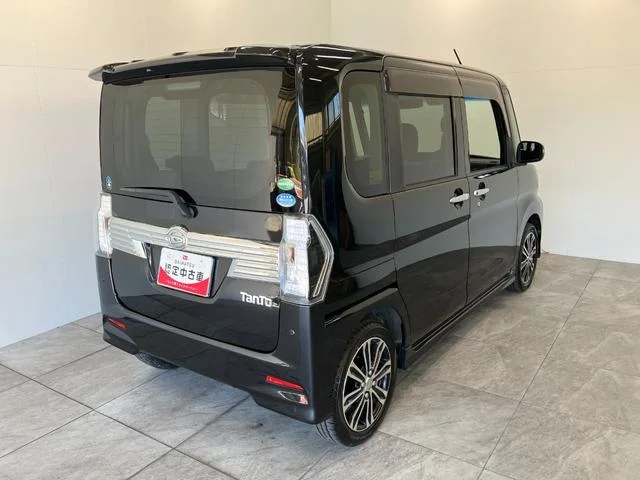 Daihatsu TANTO — фото 3