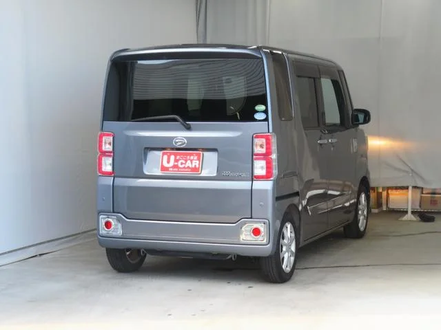 Daihatsu WAKE — фото 4