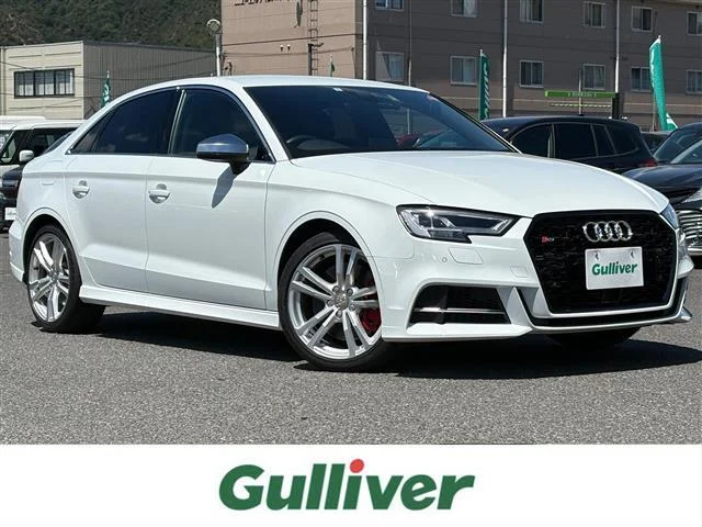 Audi S3 SEDAN — фото 1