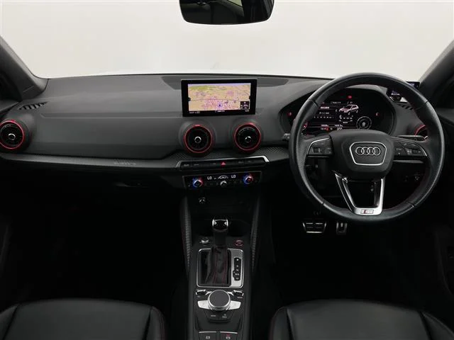 Audi SQ2 — фото 2