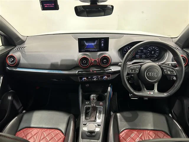 Audi SQ2 — фото 2