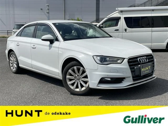 Audi A3 SEDAN — фото 1