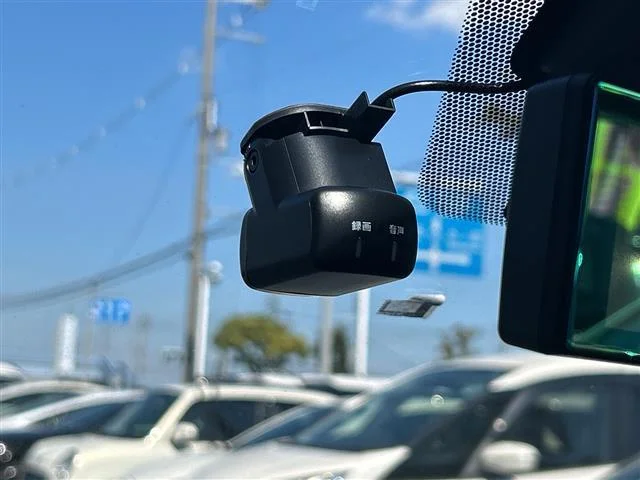 Nissan KICKS — фото 4