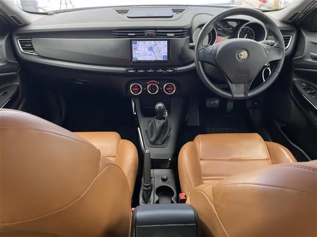 Alfa Romeo GIULIETTA — фото 2