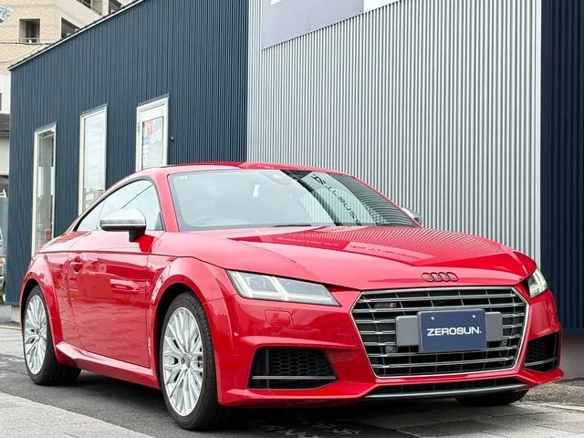 Audi TTS COUPE — фото 5