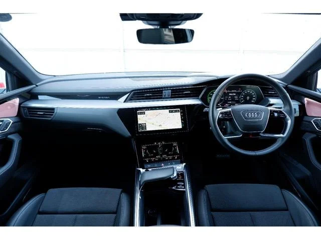 Audi E-TRON SPORTBACK — фото 6