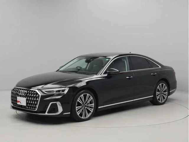 Audi A8 — фото 4