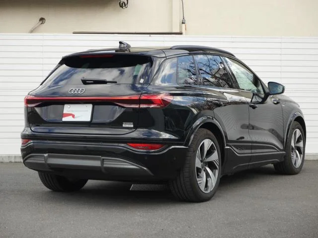 Audi Q6 E-TRON — фото 5