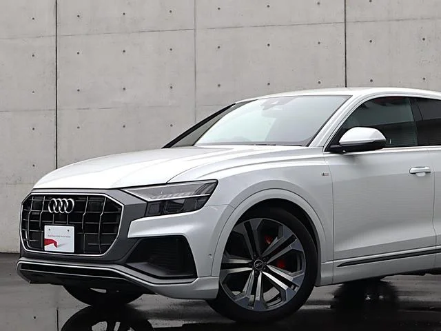 Audi Q8 — фото 4