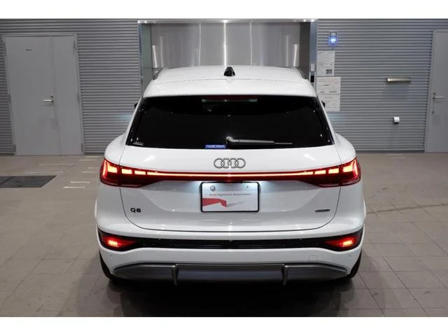 Audi Q6 E-TRON — фото 5