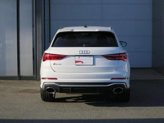 Audi RS Q3 — фото 5