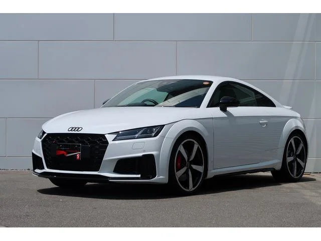 Audi TTS COUPE — фото 1