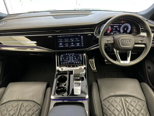 Audi SQ8 — фото 3