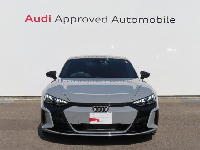 Audi RS E-TRON GT — фото 3