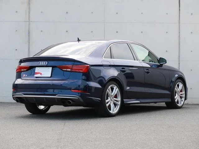 Audi S3 SEDAN — фото 5